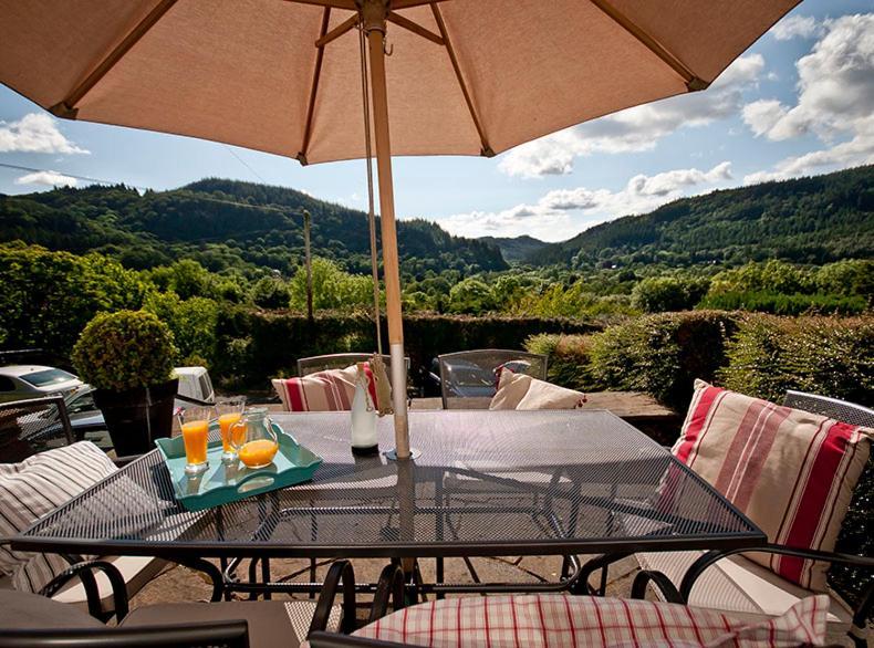Llety Betws Hotel Luaran gambar